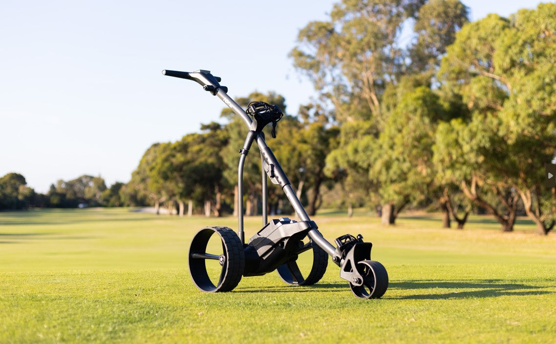 Revolutionizing the Game of Golf for Women | Stinger Golf Products