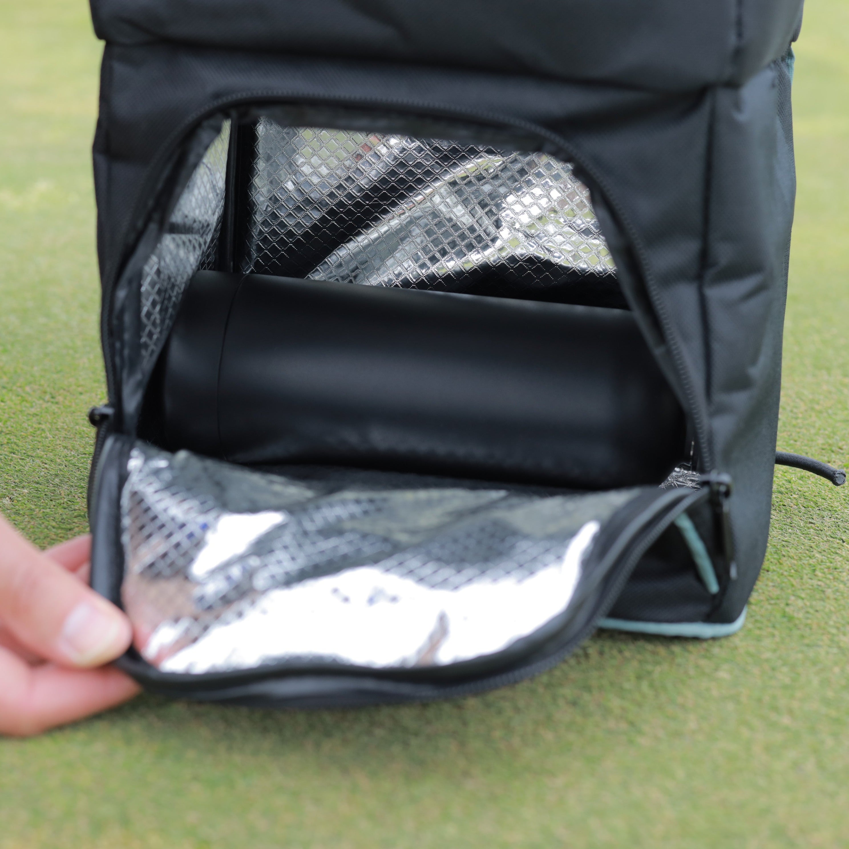 Stinger SG-4 Storage & Cooler Bag Combo