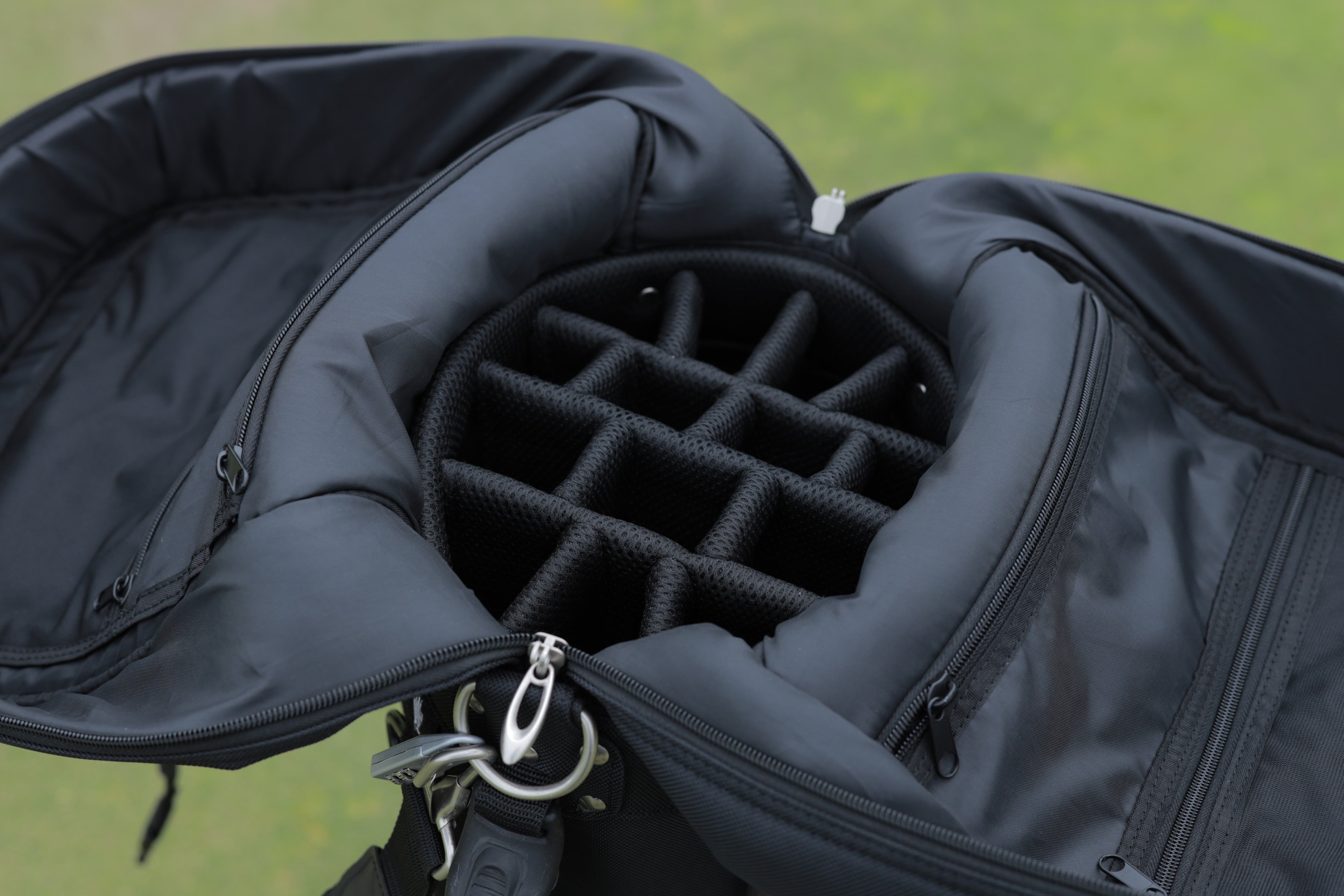 Stinger Premium Roller Golf Travel Bag