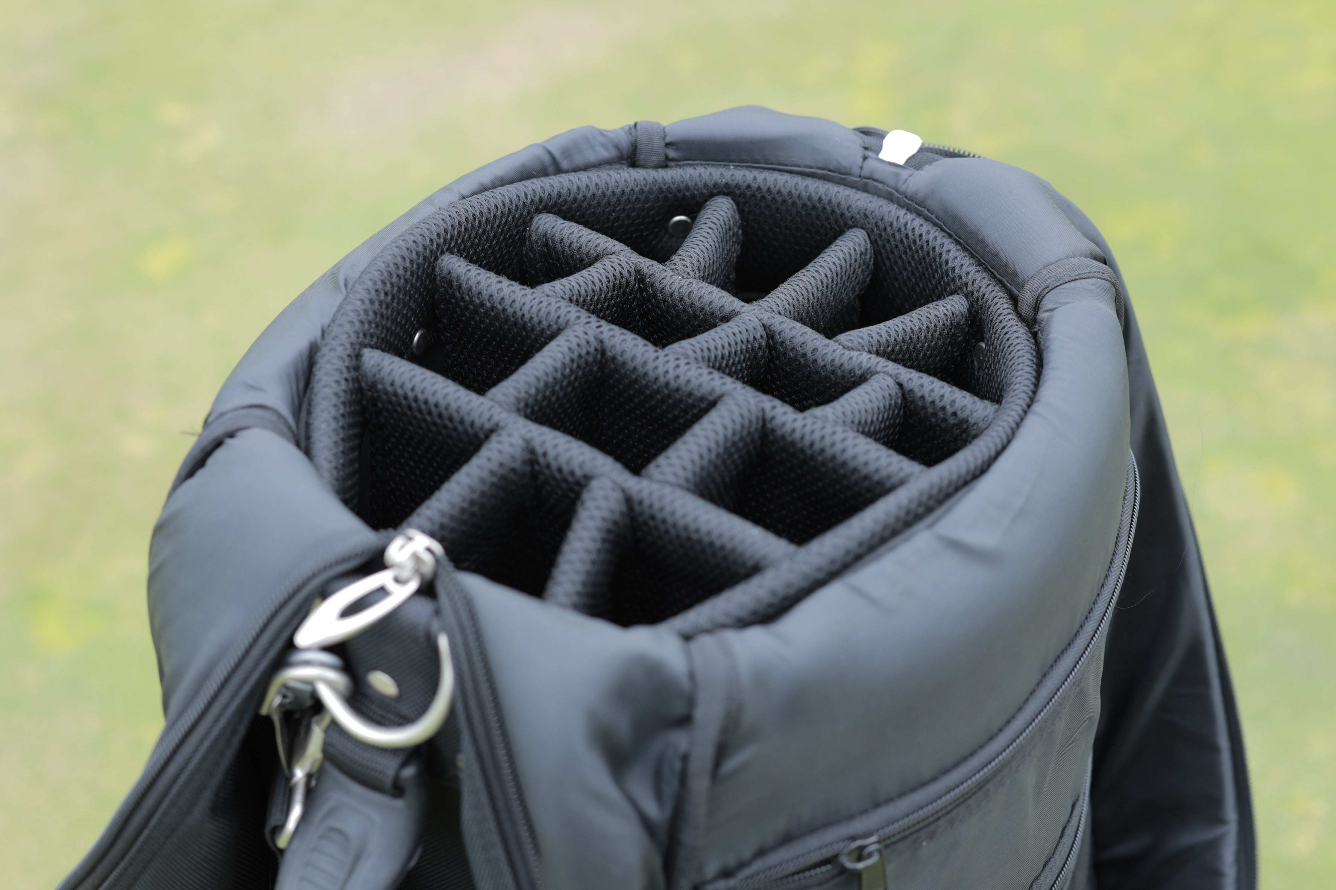 Stinger Premium Roller Golf Travel Bag