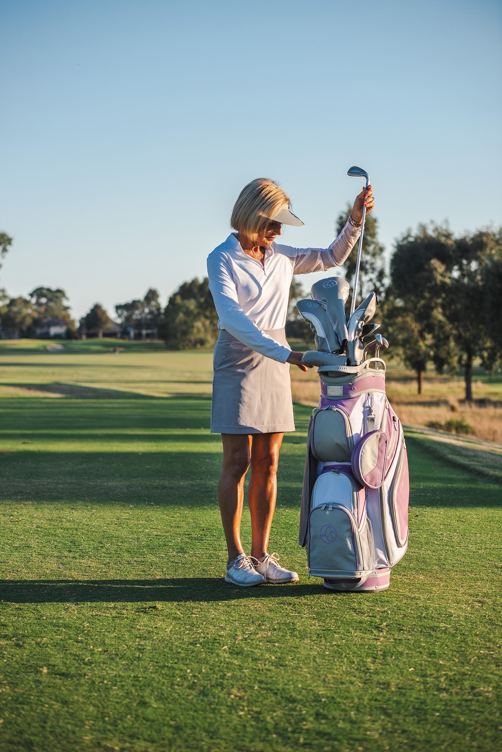 Lady Stinger Premium Light Weight Golf Bag - Mauve/Grey/White